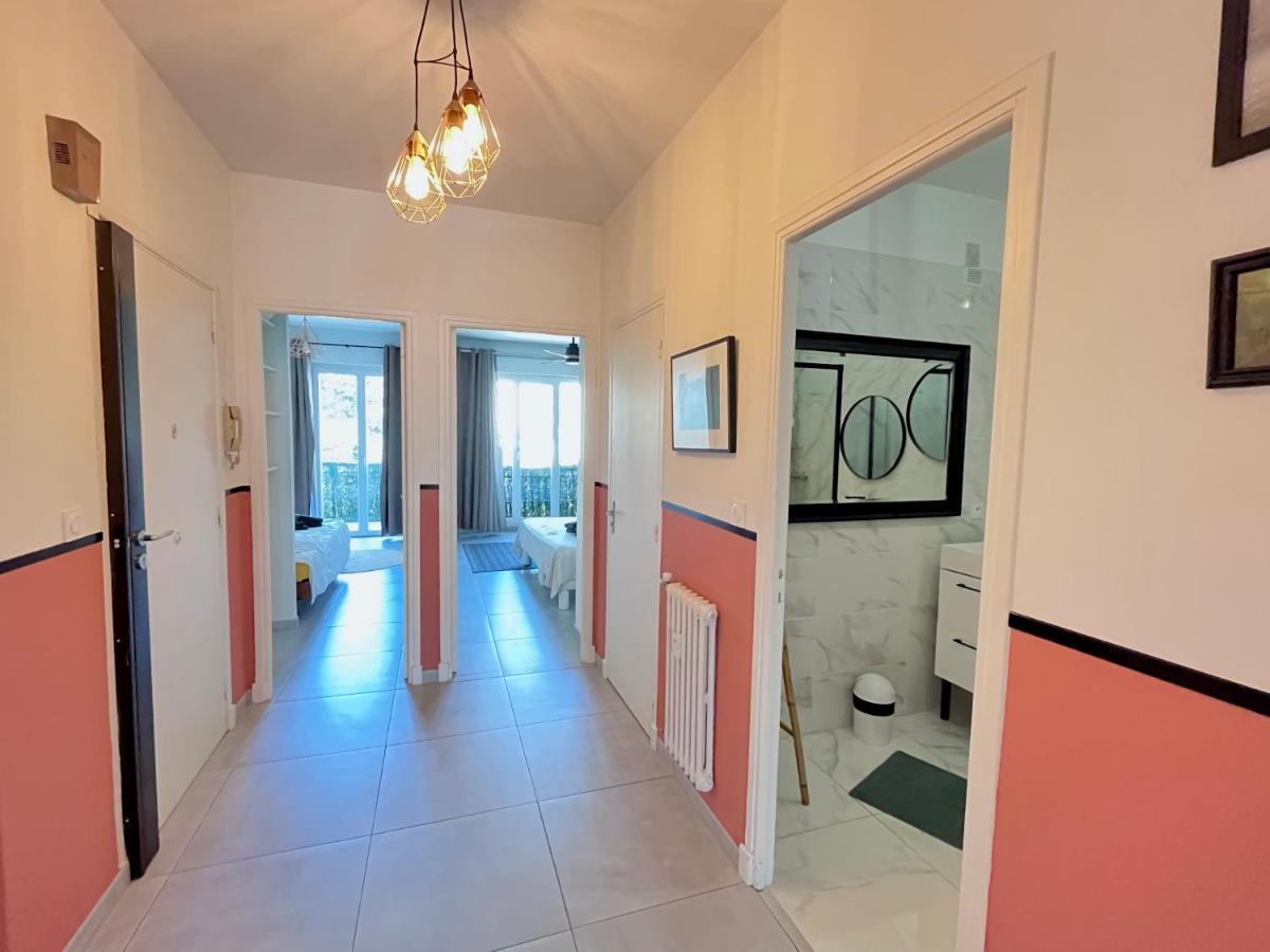 2 Bedrooms - Sea View Apartment Nizza Esterno foto